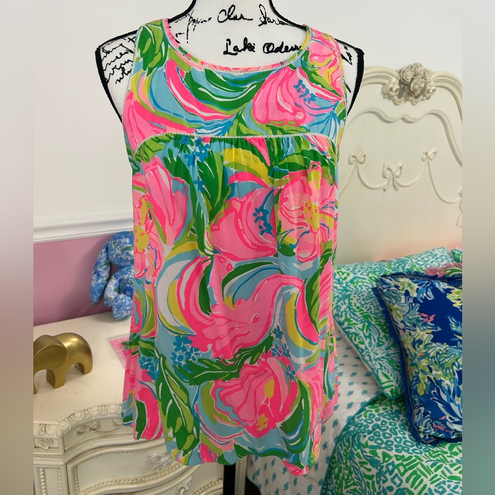 Lilly Pulitzer flutter tank top, So a peeling, Size Small
